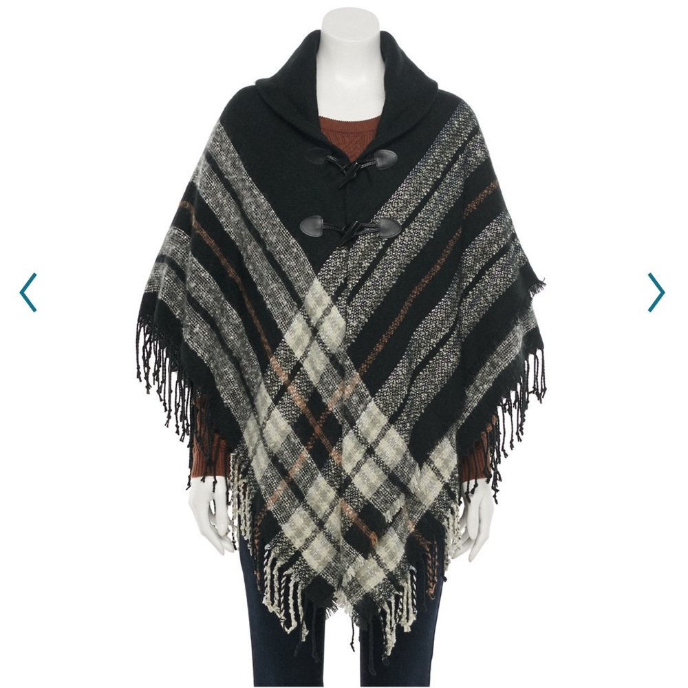 ✨NWT✨ Plaid Topper/Poncho by Apt 9